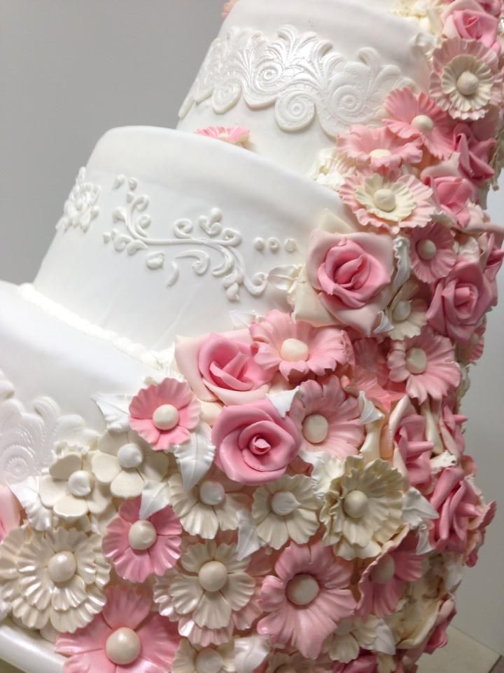 torta matrimonio con decorazione stampi decosil 