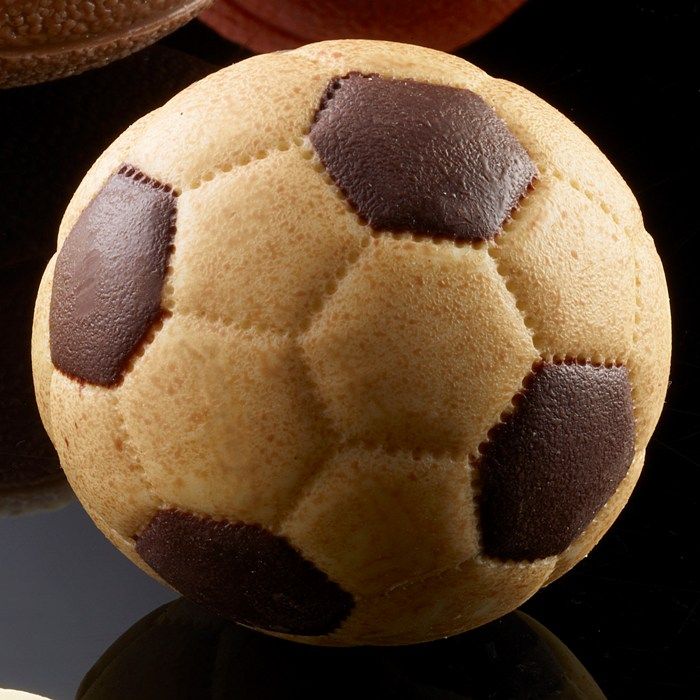 strumento da cucina Clest F&H stampo in silicone 3D per dolci a forma di pallone da calcio 