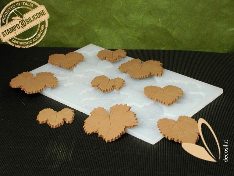 stampi a forma di foglie di cioccolato